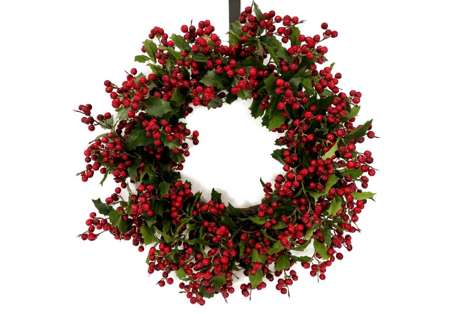 Holly Leaf & Berry Wreath - 61cm